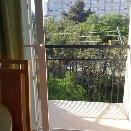 Two Bedroom Near And Center Lejlighed Split