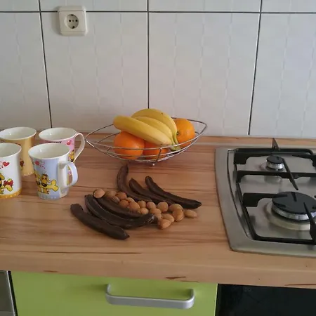 Two Bedroom Near And Center Apartament Split